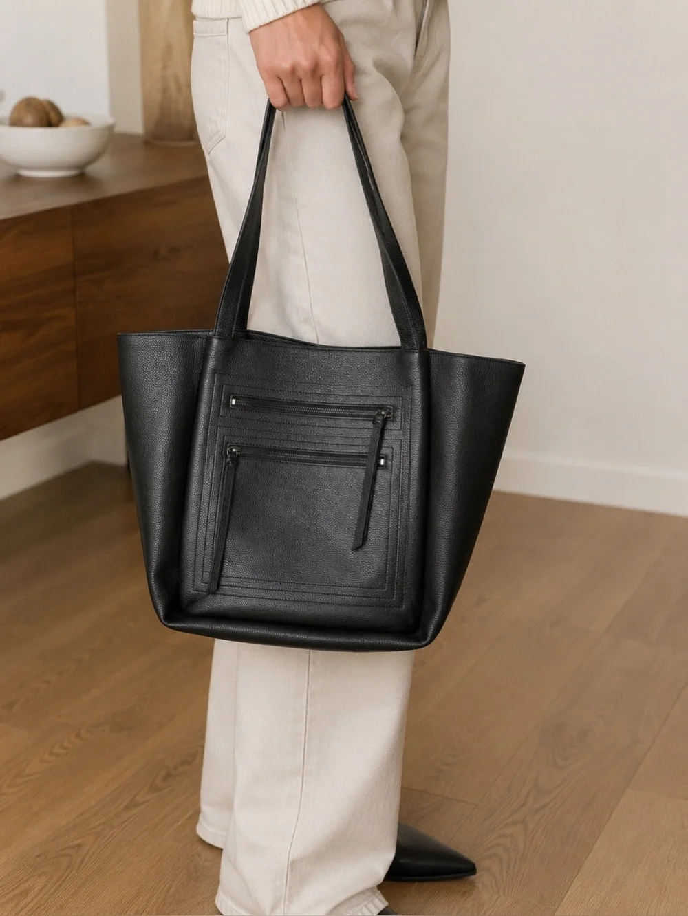 Botkier Tote‎ Bag Black Pebbled Leather Minimalist Shoulder Bag New York